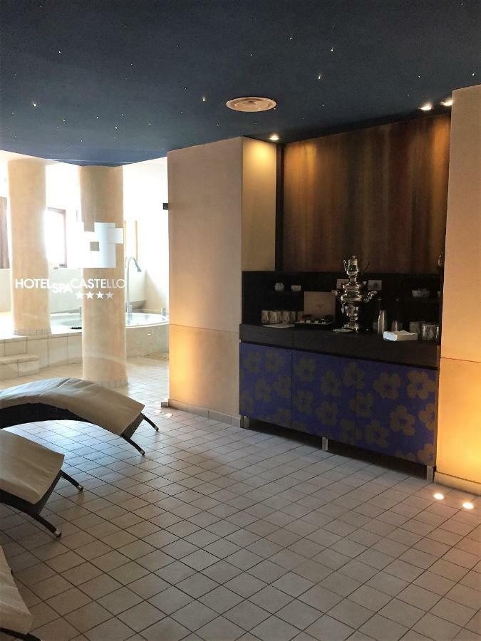 Il Castello Di Lovere酒店 外观 照片